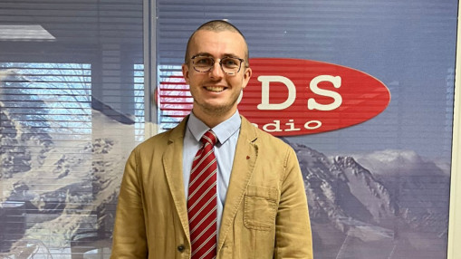 Municipales à Annecy : Loger les sans abris, cantines et bus gratuits, les projets de Vincent Drême (LFI) Municipales à Annecy : Loger les sans abris, cantines et bus gratuits, les projets de Vincent Drême (LFI)