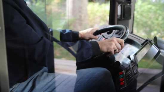 Annecy : il refuse de payet son ticket, frappe, puis mord le chauffeur de bus Annecy : il refuse de payet son ticket, frappe, puis mord le chauffeur de bus
