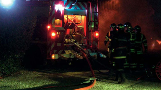 Annecy : Un chalet entièrement détruit par les flammes dans la nuit Annecy : Un chalet entièrement détruit par les flammes dans la nuit