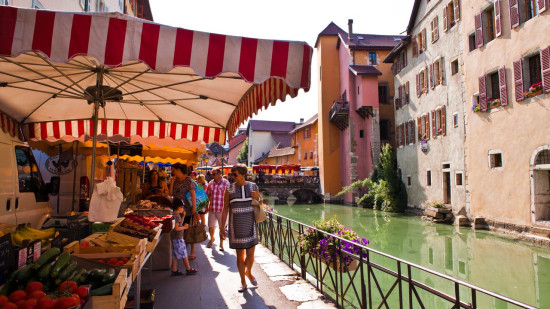 Annecy va représenter la région pour le concours du plus beau marché de France ! Annecy va représenter la région pour le concours du plus beau marché de France !