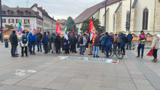 Manifestation à Annecy : "Si on ne se mobilise pas, il ne se passera rien" Manifestation à Annecy : "Si on ne se mobilise pas, il ne se passera rien"