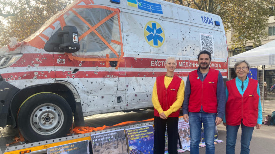 Réelection de Trump : Annecy se mobilise contre les incertitudes politiques en Ukraine Réelection de Trump : Annecy se mobilise contre les incertitudes politiques en Ukraine