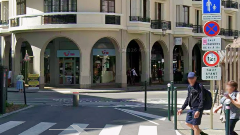 Pi&eacute;tons prioritaires &agrave; Annecy : La Ville intensifie les contr&ocirc;les des cyclistes et trottinettes