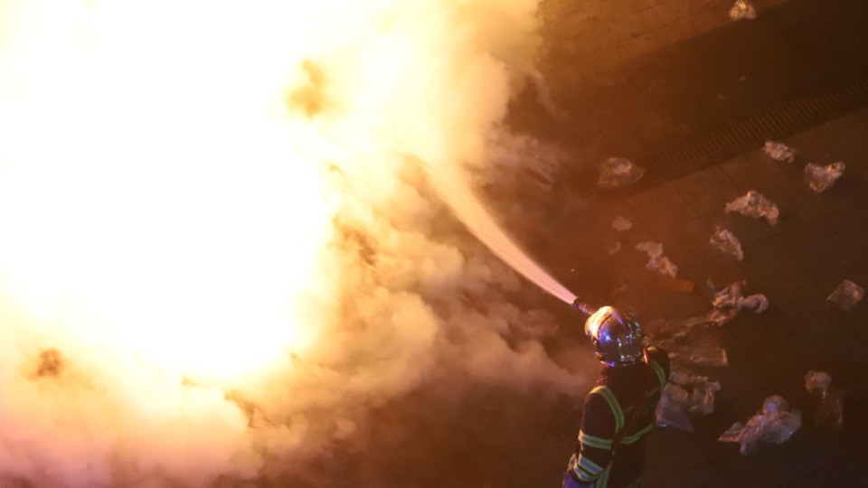 Incendie &agrave; Annecy : un tabac-presse ravag&eacute; par les flammes dans la nuit